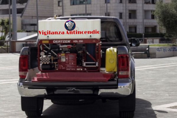 antincendio-293252dbf-2fa2-84e3-bdf8-0f8525606fa77EFF5AEA-B737-A131-7ED3-71891066803C.jpg
